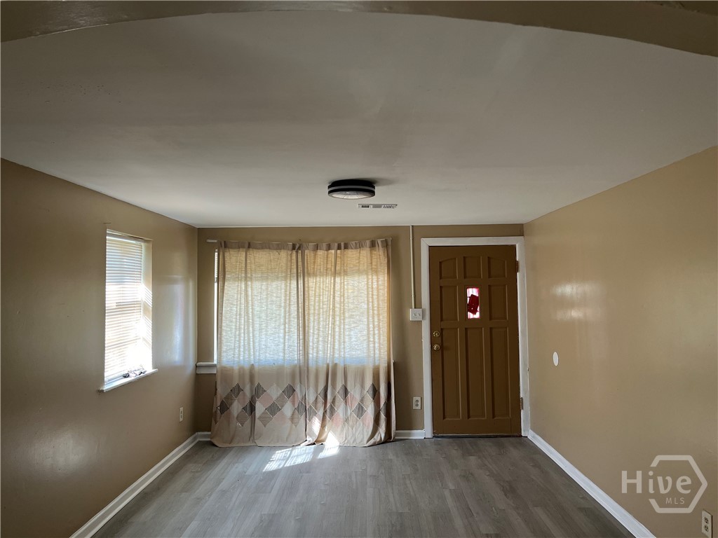 218 Fell Street Savannah, GA 31415 - Photo 2 of 10