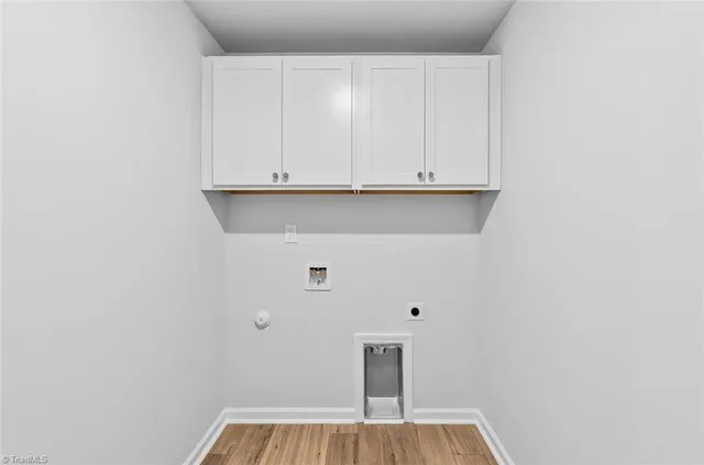 $385,000 | 5362 Spicewood Lk Drive, Winston-Salem, NC 27106