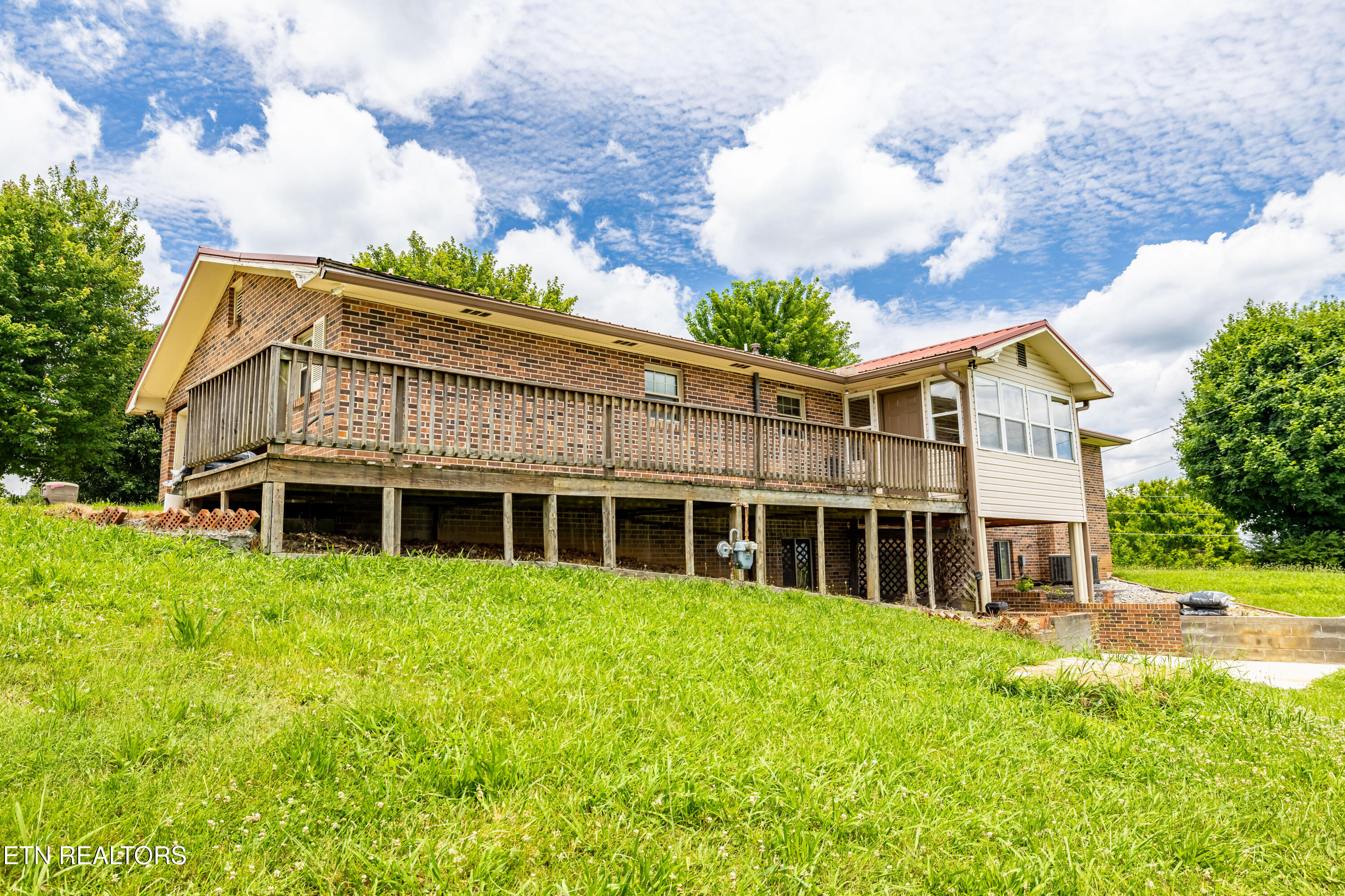 8055 Steekee Creek Road Loudon, TN 37774 - Photo 10 of 60 8055SteekeeCreekRd-9