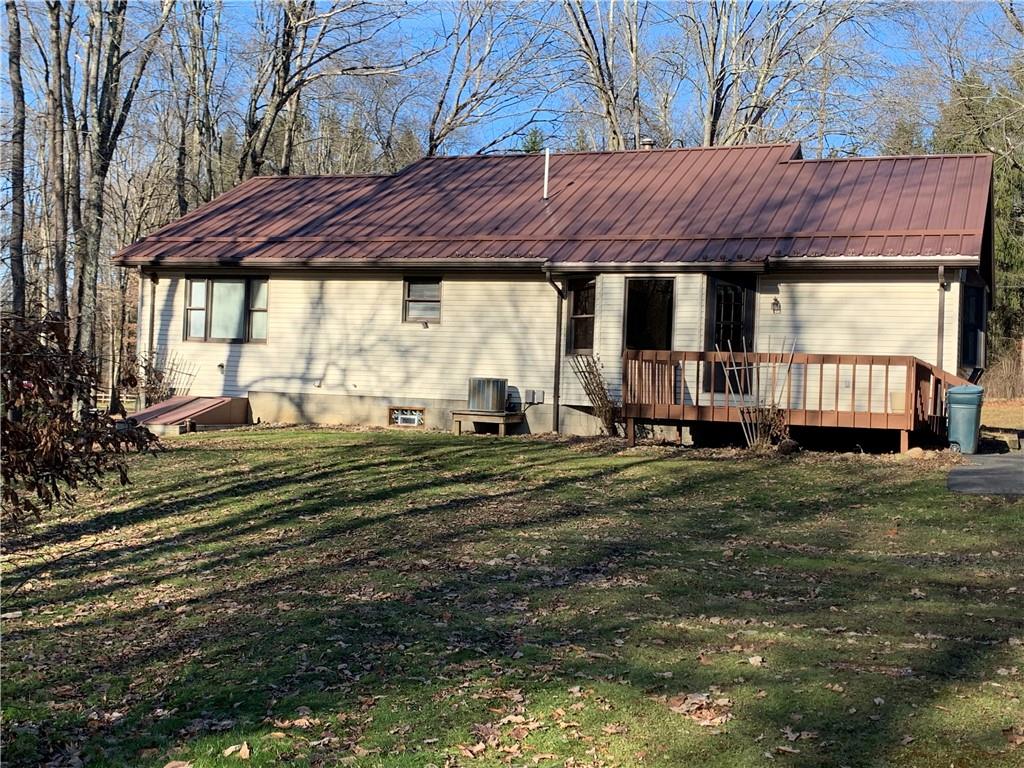 322 Frampton Road Harrisville, PA 16038 - Photo 4 of 25