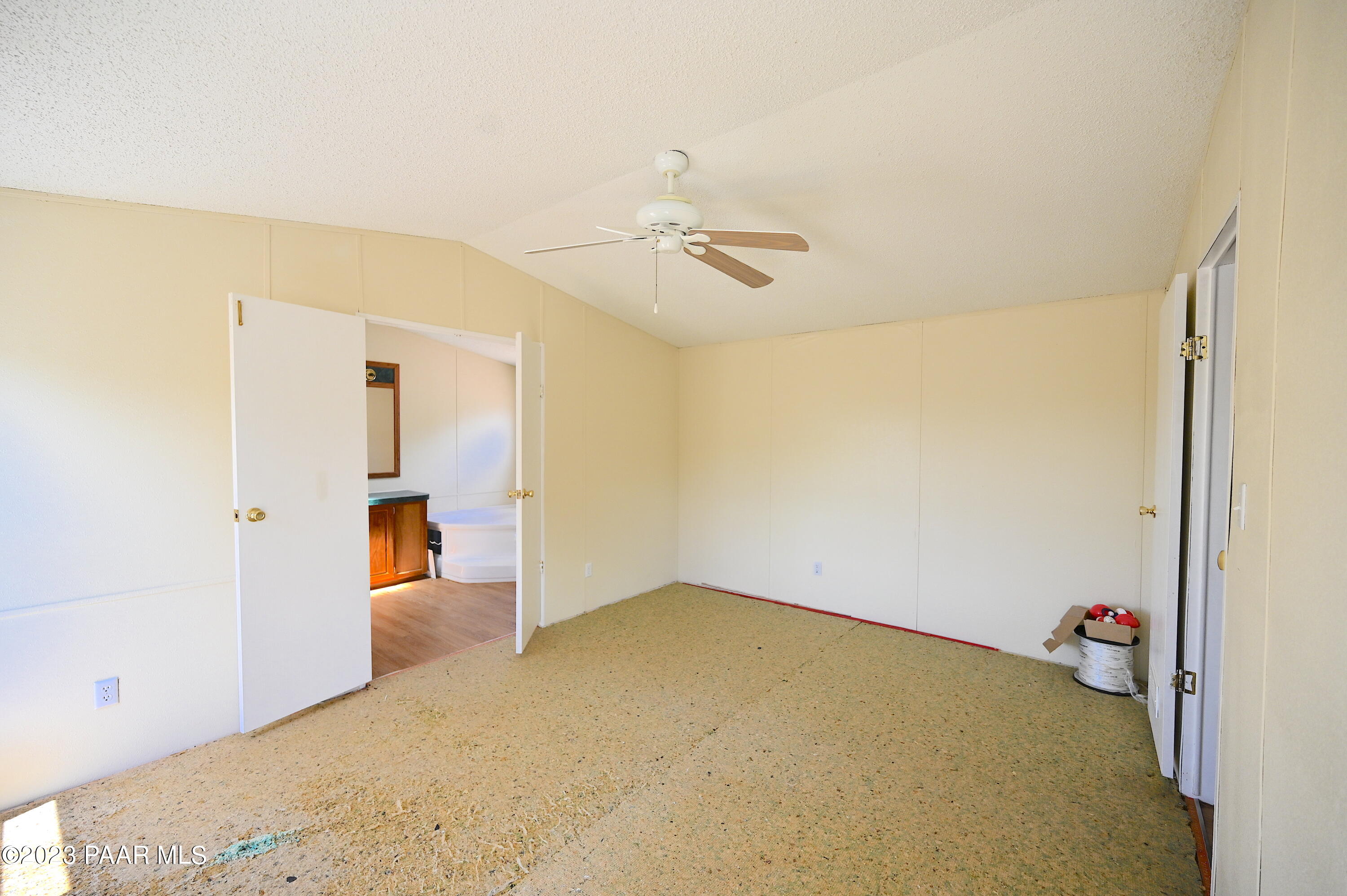32800 Bucks Road Seligman, AZ 86337 - Photo 6 of 18 DSC_3231