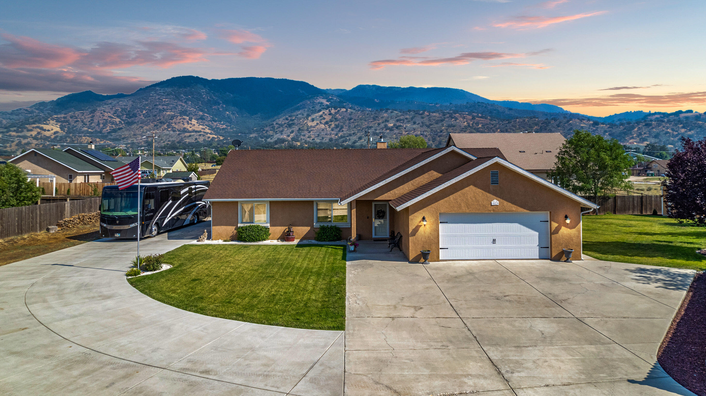 18270 Ghost Town Street Tehachapi, CA 93561 - Photo 1 of 45 Dusk