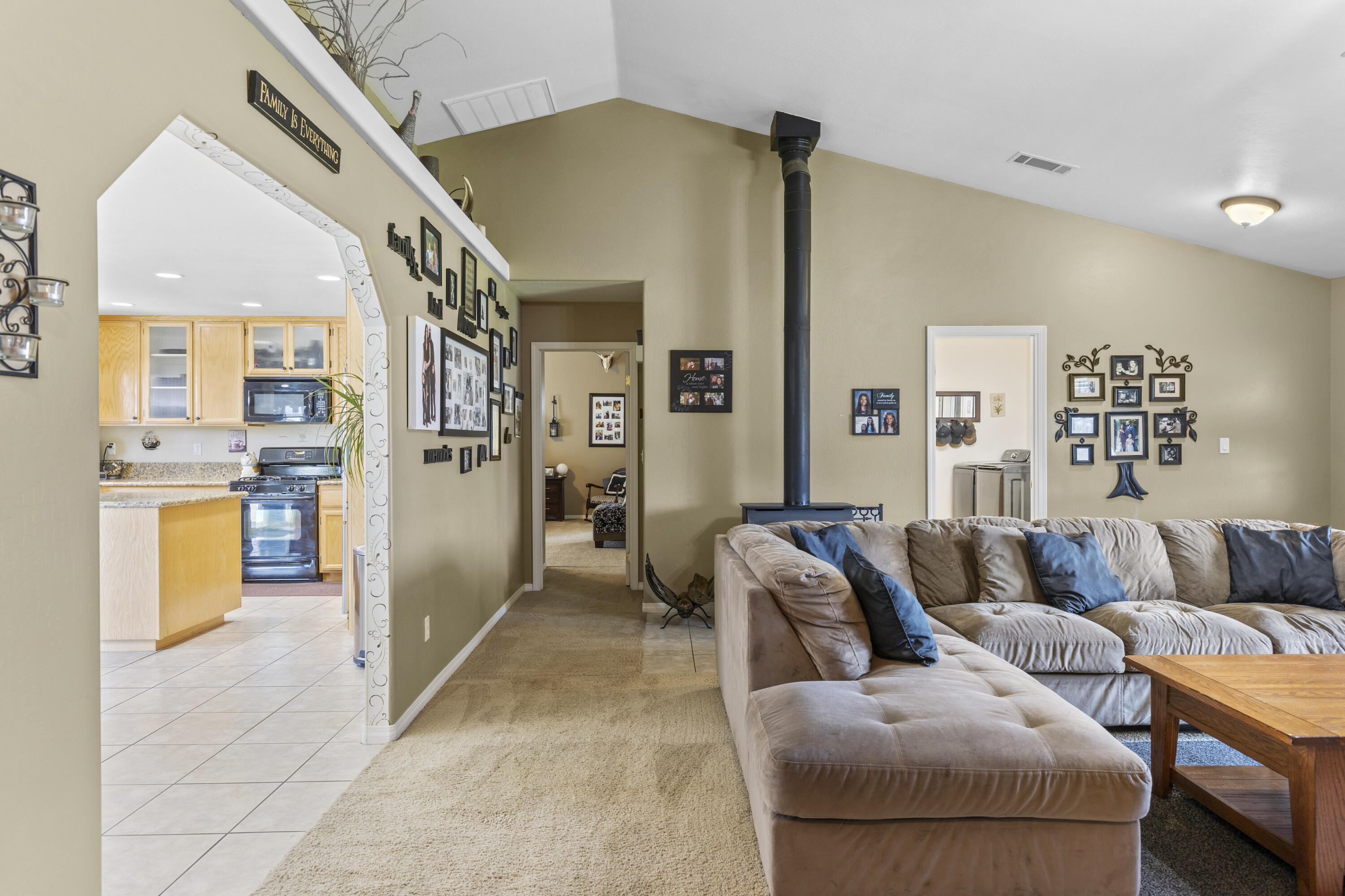 18270 Ghost Town Street Tehachapi, CA 93561 - Photo 23 of 45 6Y9A7241