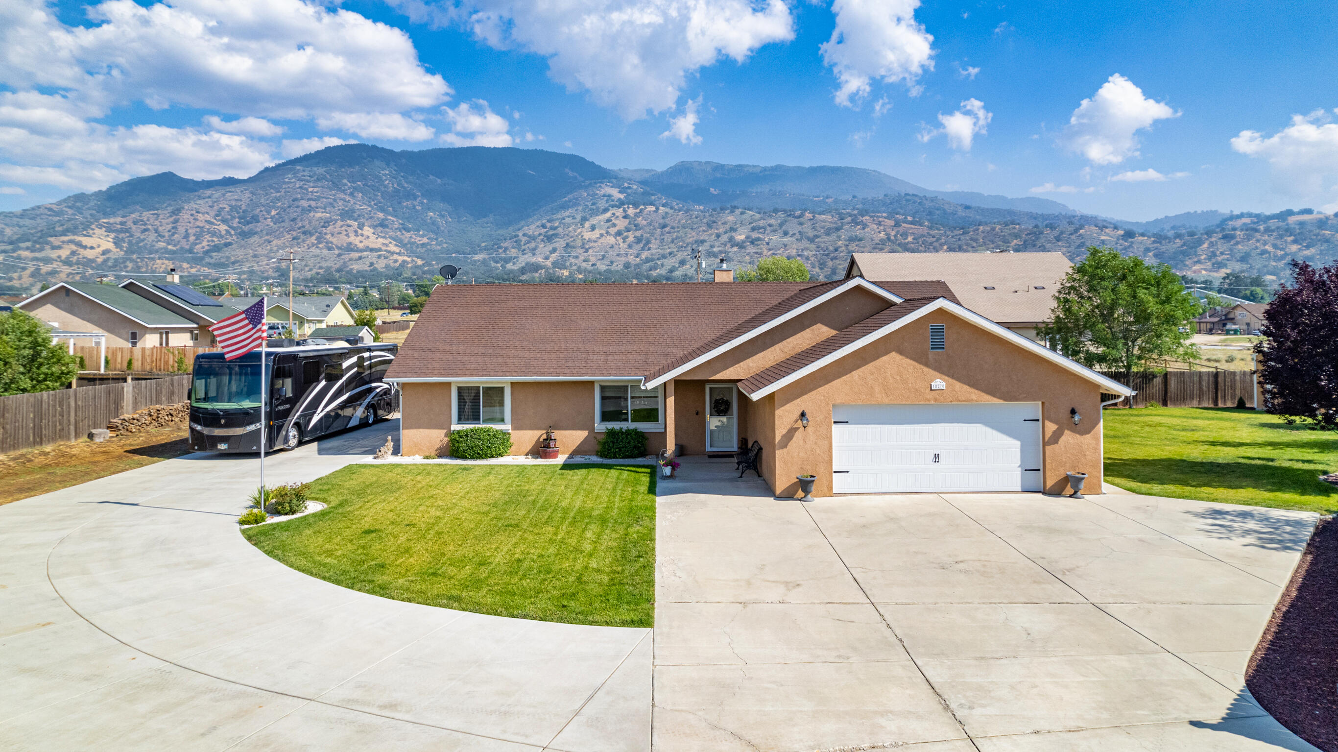 18270 Ghost Town Street Tehachapi, CA 93561 - Photo 41 of 45 DJI_0033211111