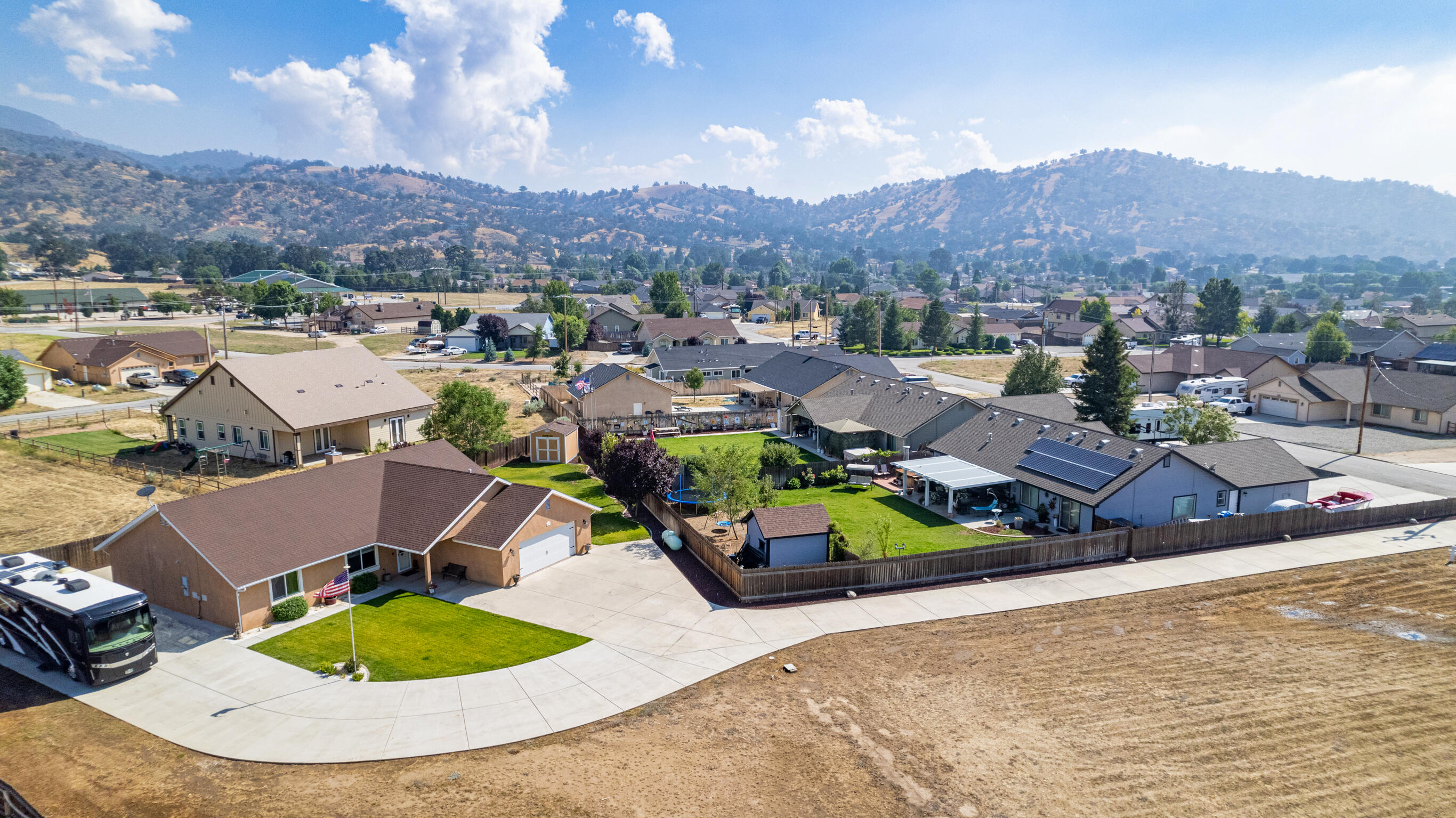 18270 Ghost Town Street Tehachapi, CA 93561 - Photo 45 of 45 DJI_0037211111