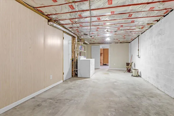 $349,999 | 1471 Mud Pike Road Northwest, Christiansburg, VA 24073