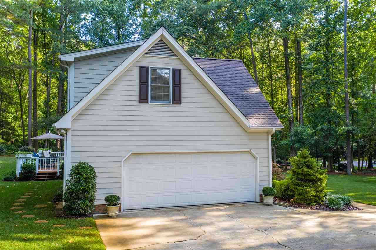 8817 Lomas Court Raleigh, NC 27615 - Photo 4 of 30 Garage