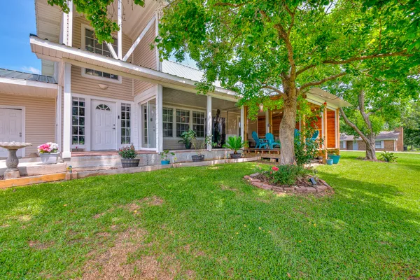 $1,700 | 20 Clearview, Point Blank, TX 77364