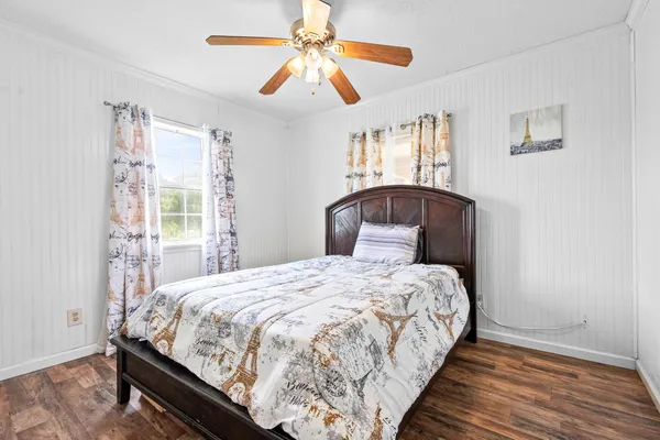 $1,700 | 20 Clearview, Point Blank, TX 77364