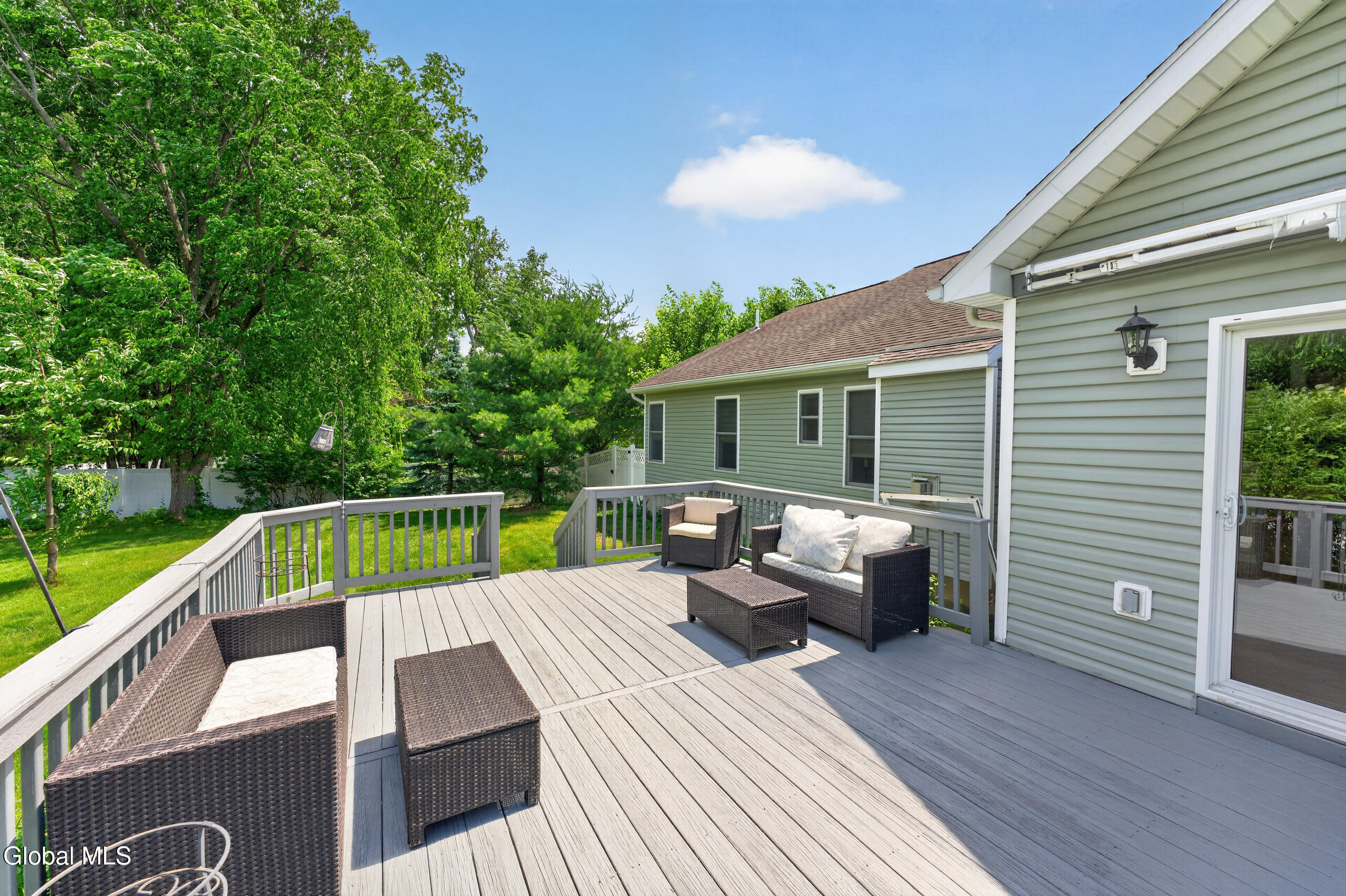 4303 Consaul Road Niskayuna, NY 12304 - Photo 5 of 35 Large Deck