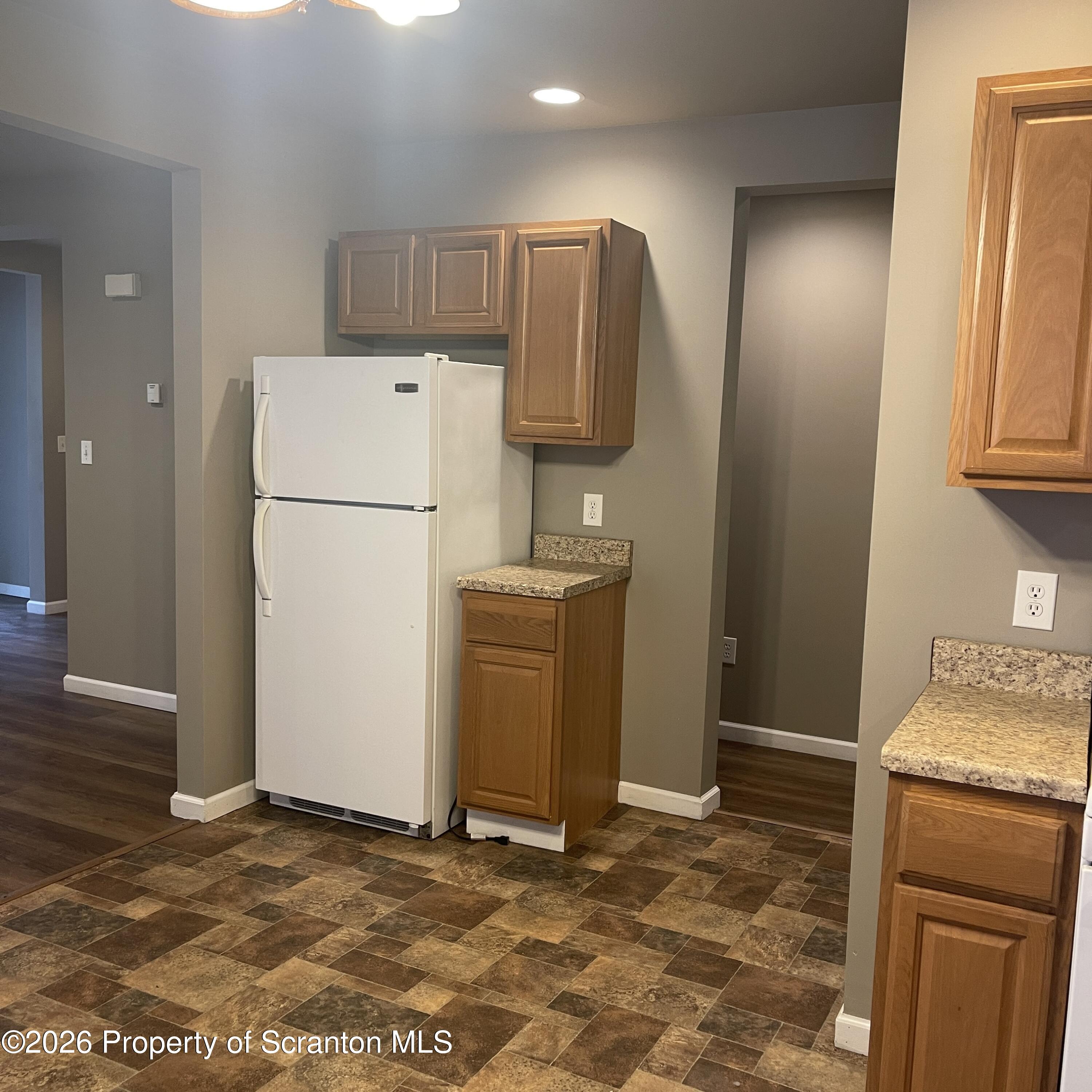 1007 Clay Avenue Scranton, PA 18510 - Photo 34 of 49 Apt 2 kitchen