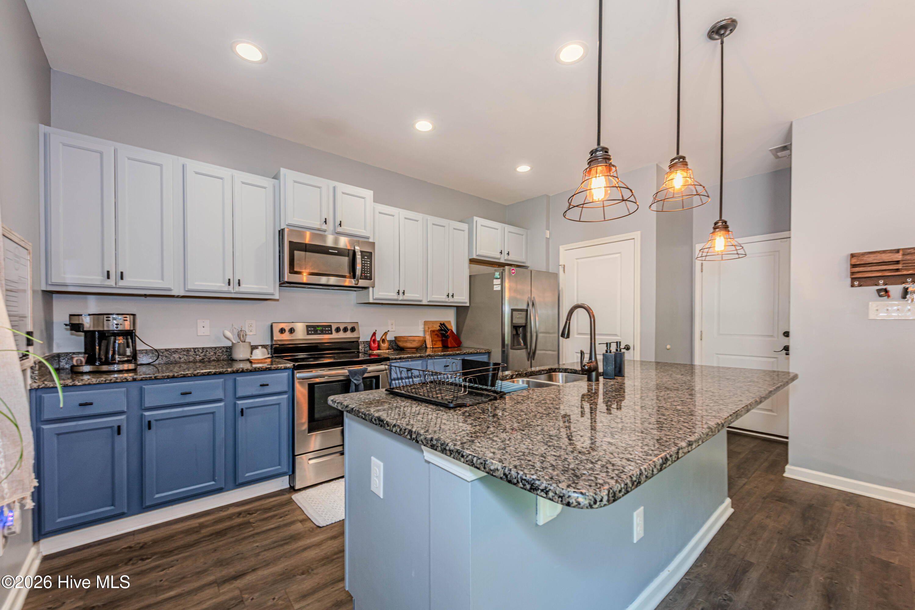 109 Tralee Place Holly Ridge, NC 28445 - Photo 20 of 73 Kitchen