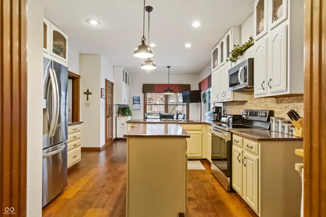 $595,000 | 7591 Timber Springs Drive, Fishers, IN 46038