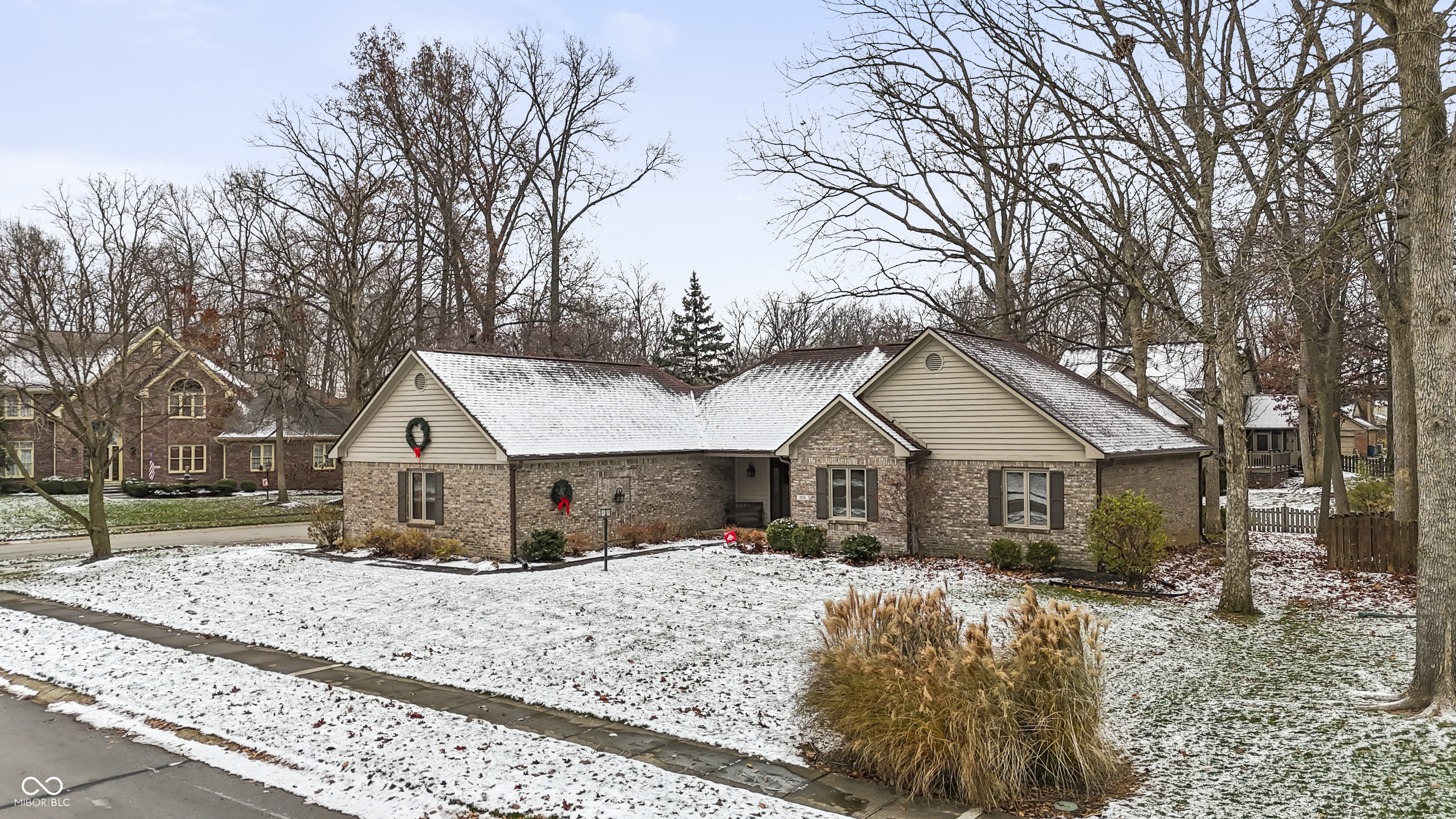 7591 Timber Springs Drive Fishers, IN 46038 - Photo 3 of 36