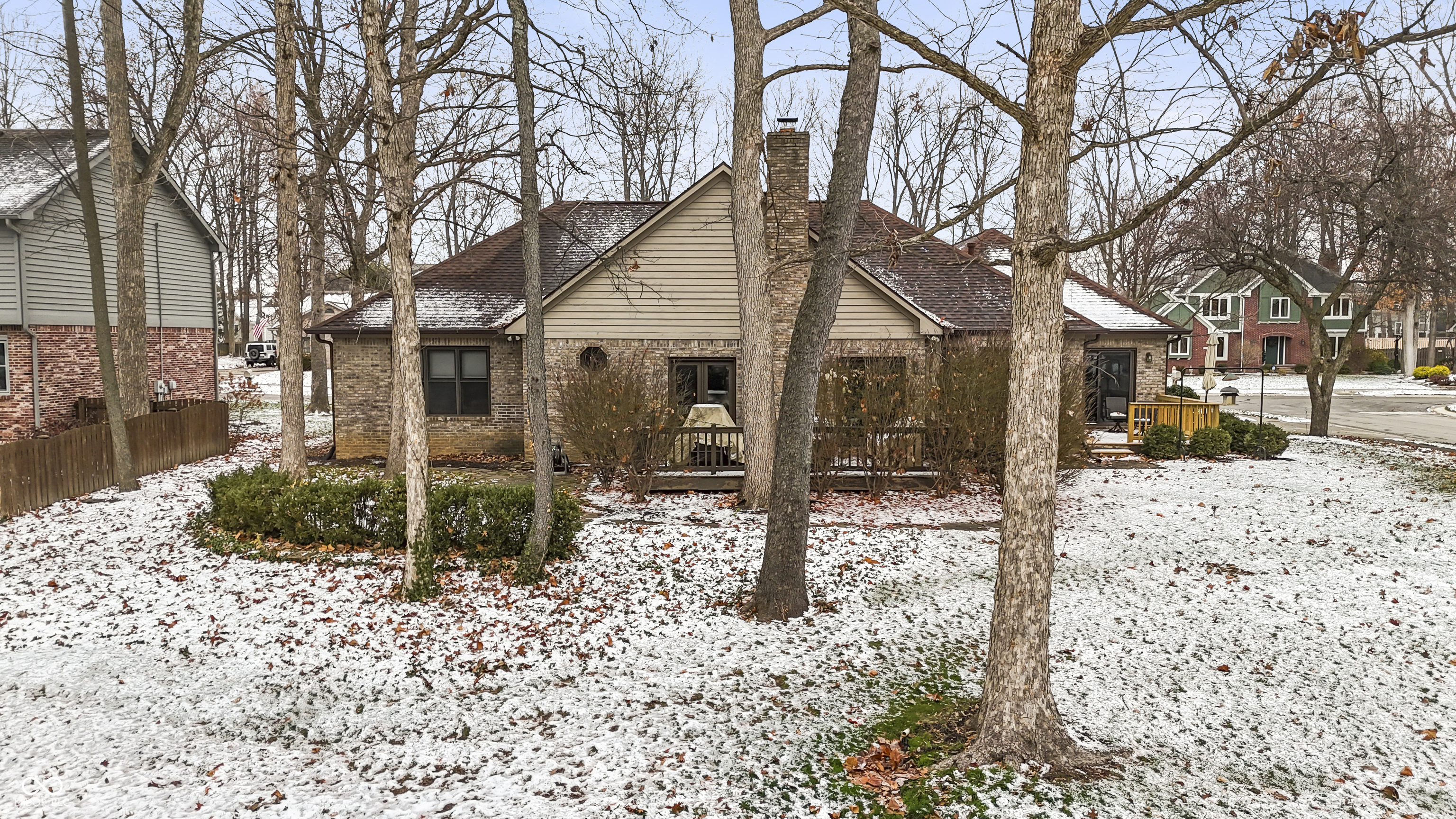 7591 Timber Springs Drive Fishers, IN 46038 - Photo 5 of 36