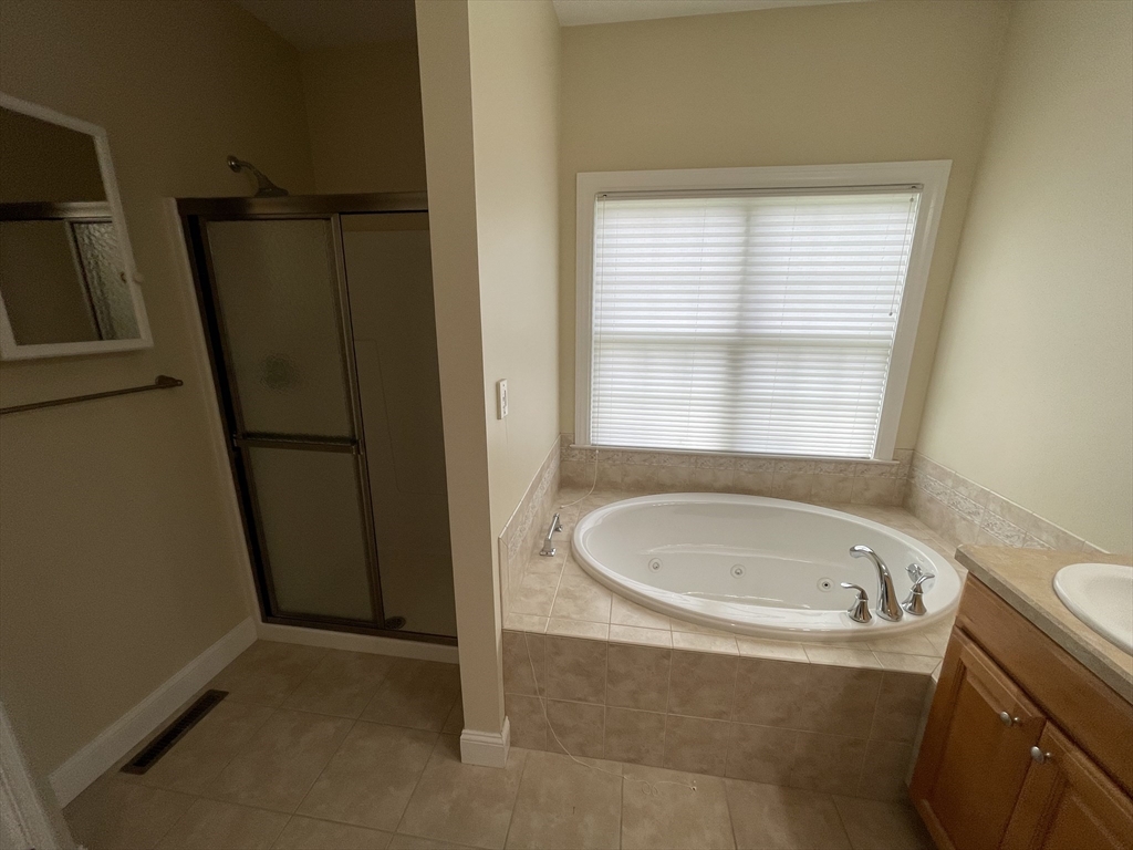 98 Tall Pines Road, Unit 98 Hampden, MA 01036 - Photo 12 of 34 Gallery Image 12