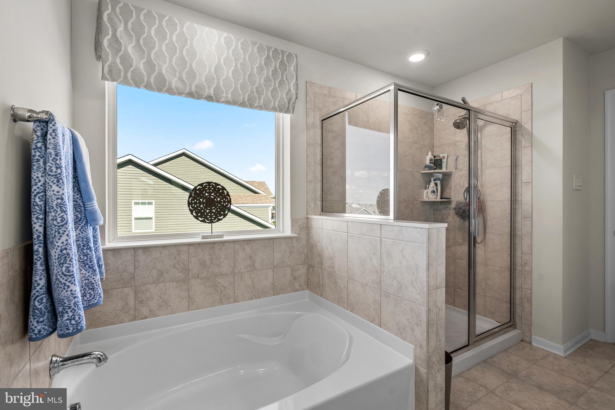 695 Stonegate Road Westminster, MD 21157 - Photo 22 of 44 Separate Soaking Tub & Walk In Shower