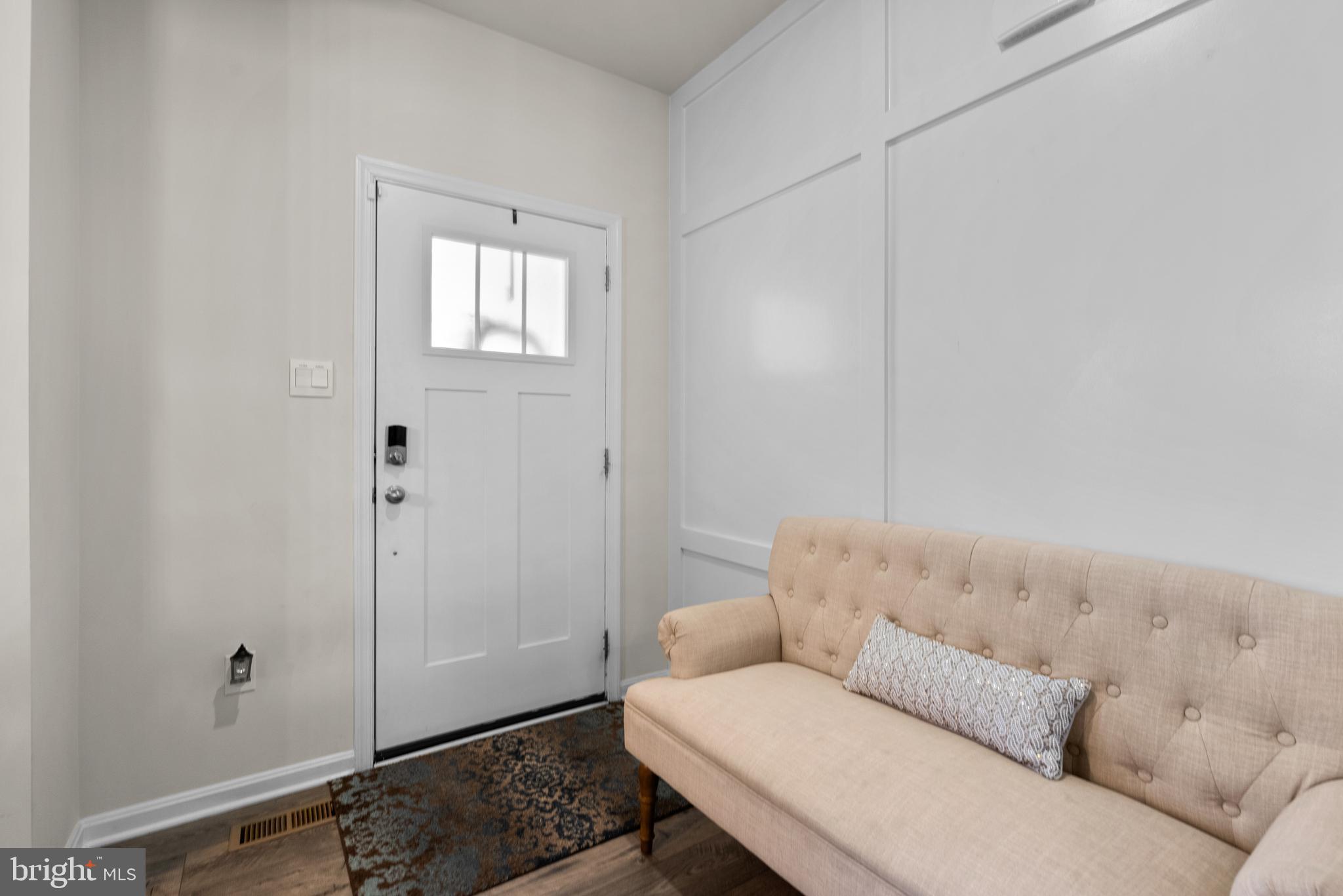 695 Stonegate Road Westminster, MD 21157 - Photo 8 of 44 Foyer Entry w/ Custom Millwork