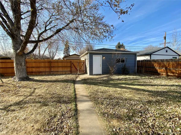 $2,895 | 3015 Pontiac Street, Denver, CO 80207