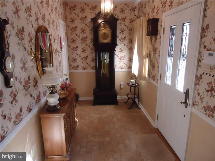 22 Buxton Road Cherry Hill, NJ 08003 - Photo 2 of 21 Gallery Image 2