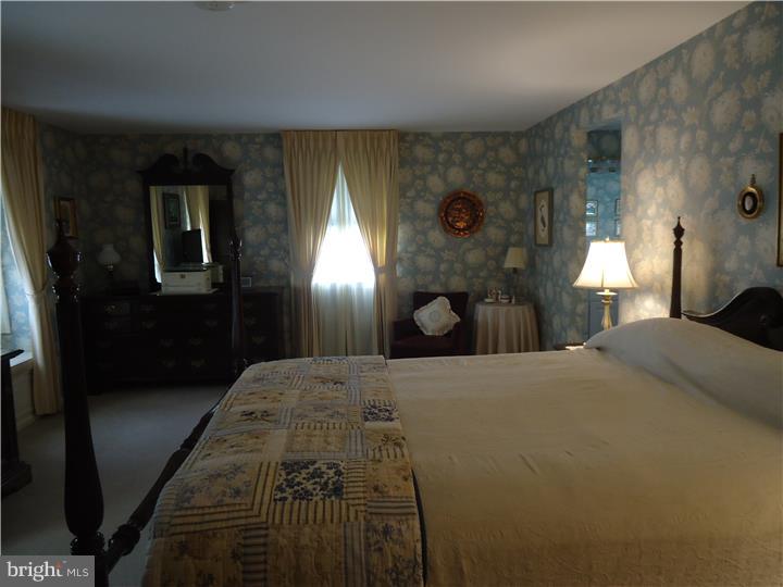 22 Buxton Road Cherry Hill, NJ 08003 - Photo 15 of 21 Gallery Image 15