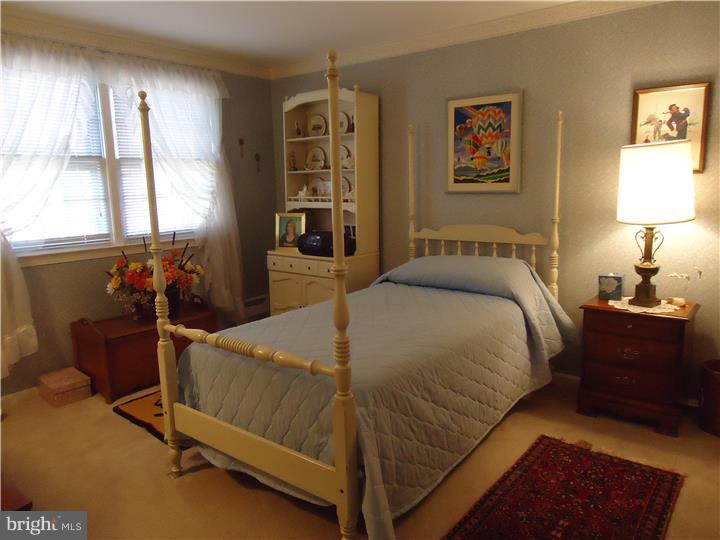 22 Buxton Road Cherry Hill, NJ 08003 - Photo 17 of 21 Gallery Image 17