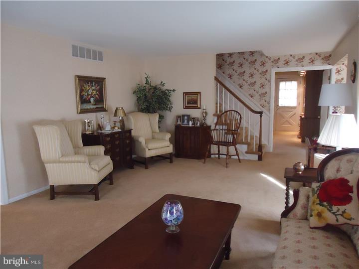 22 Buxton Road Cherry Hill, NJ 08003 - Photo 6 of 21 Gallery Image 6