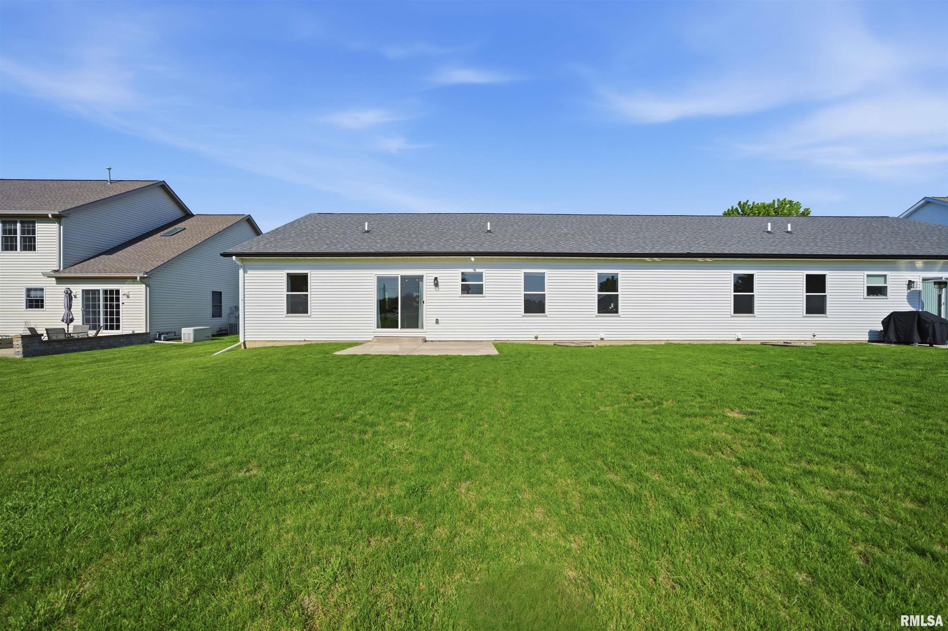 215 Cypress Point Washington, IL 61571 - Photo 36 of 39