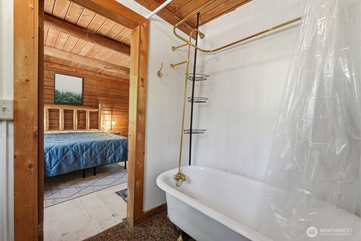 18007 Entiat River Road Entiat, WA 98822 - Photo 18 of 38