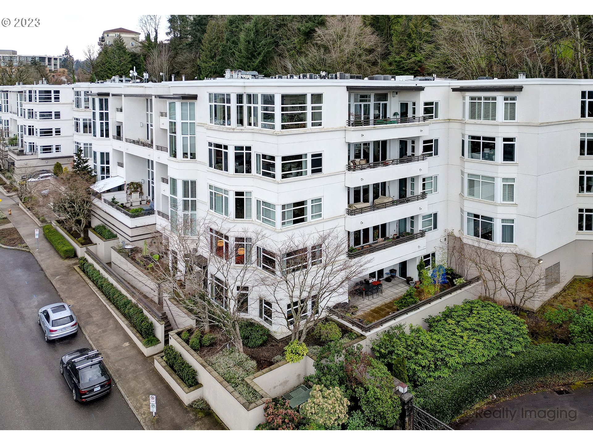 2445 Northwest Westover Road, Unit 417 Portland, OR 97210 - Photo 1 of 30 Gallery Image 1