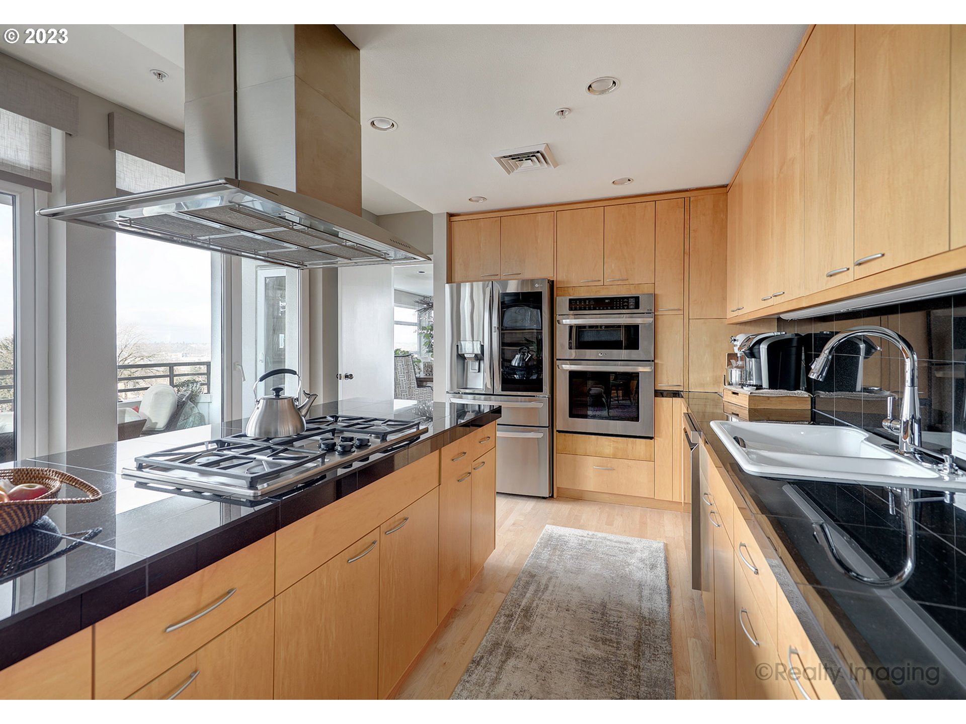 2445 Northwest Westover Road, Unit 417 Portland, OR 97210 - Photo 13 of 30 Gallery Image 13
