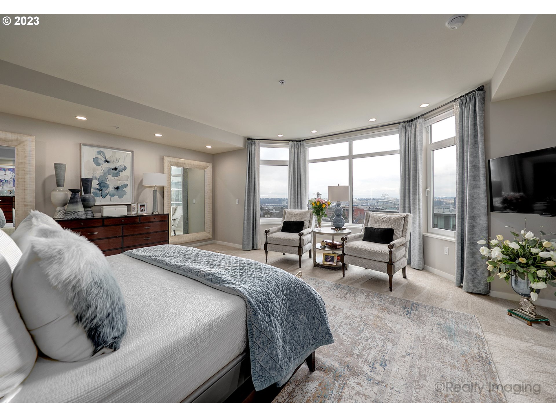2445 Northwest Westover Road, Unit 417 Portland, OR 97210 - Photo 21 of 30 Gallery Image 21