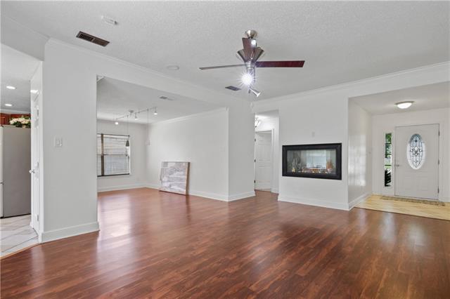 1105 Picadilly Circle Slidell, LA 70461 - Photo 2 of 16