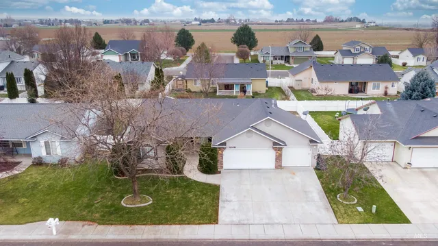 $374,900 | 1008 Pintail Street, Fruitland, ID 83619