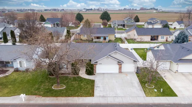 $374,900 | 1008 Pintail Street, Fruitland, ID 83619