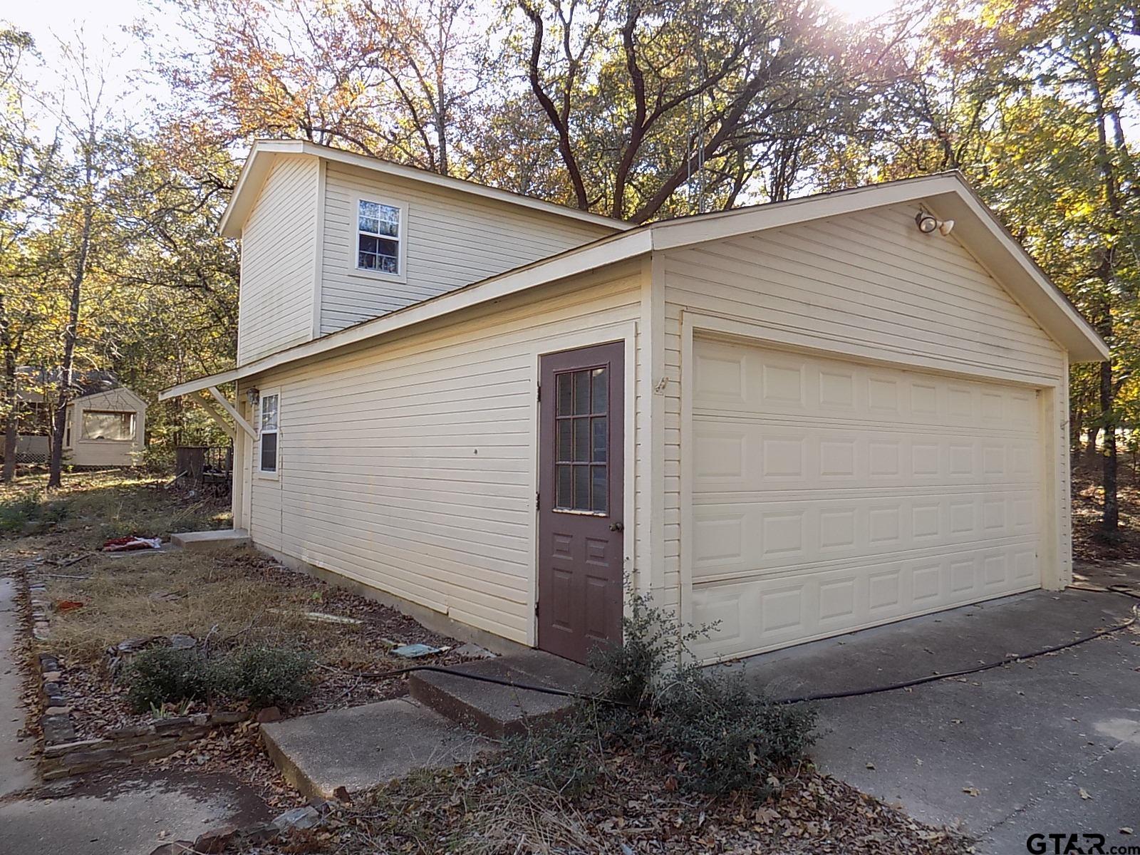 111 Laurel Lane Holly Lake Ranch, TX 75765 - Photo 14 of 43