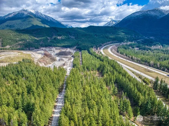 a view of a yard with an outdoor space