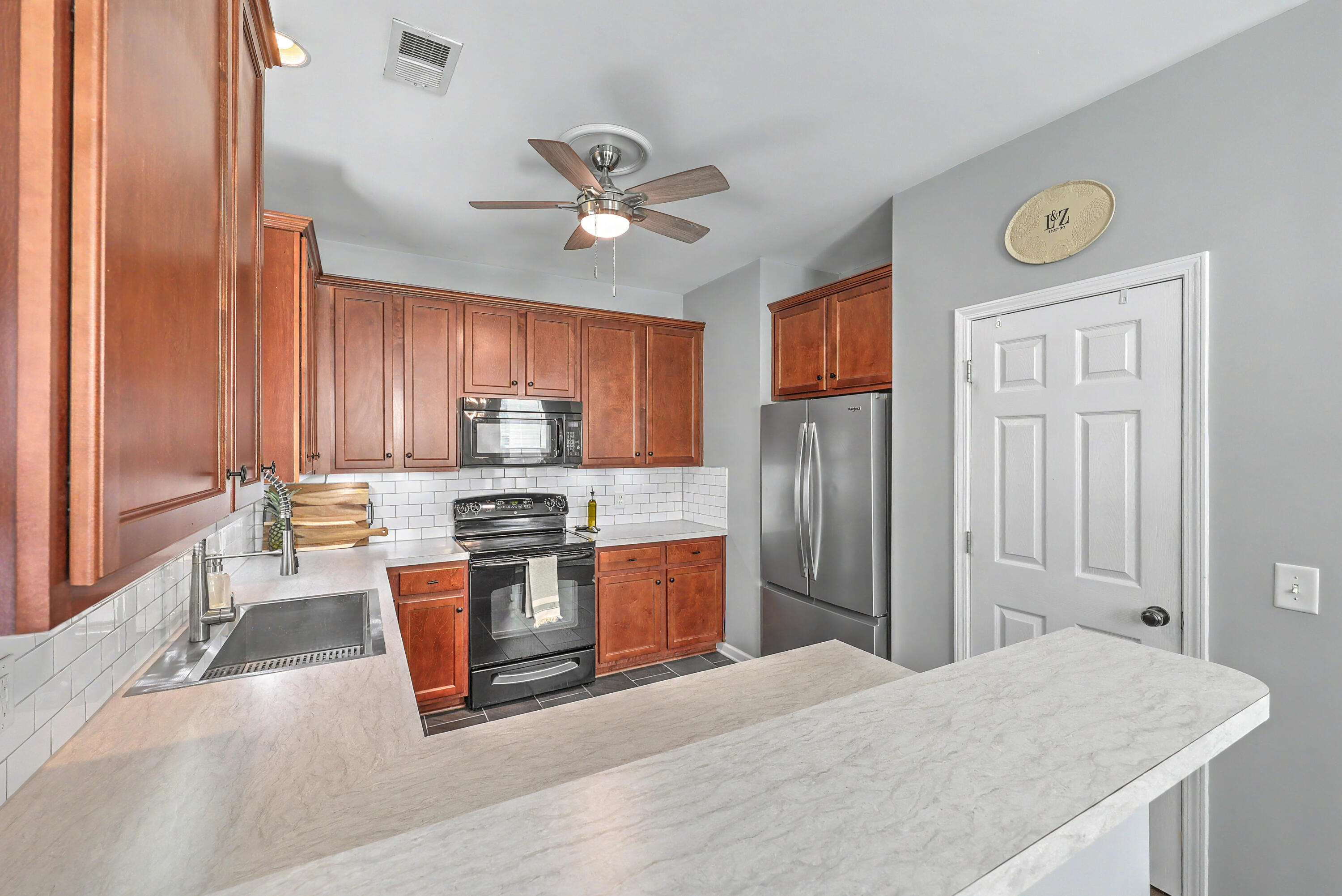 1755 Bee Balm Road Johns Island, SC 29455 - Photo 16 of 60 1755 Bee Balm, Kitchen