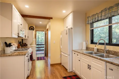 $485,000 | 1270 Sheephorn Road, Big Bear City, CA 92315