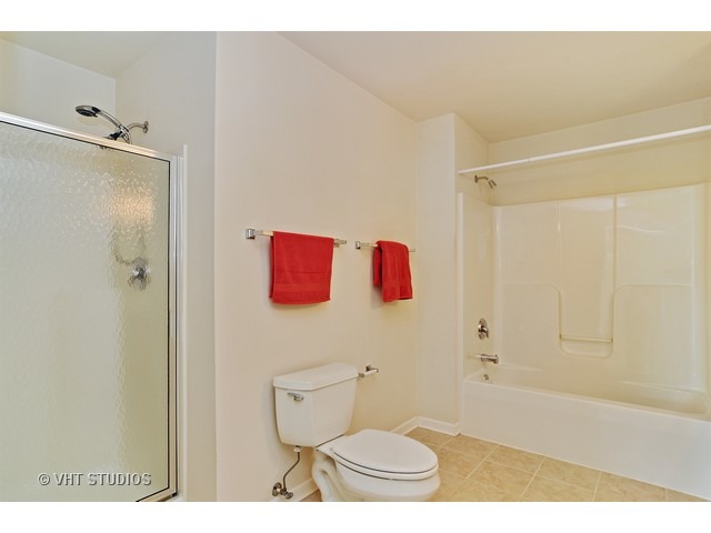 420 57th Street, Unit 103 Kenosha, WI 53140 - Photo 11 of 15