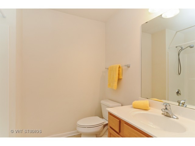 420 57th Street, Unit 103 Kenosha, WI 53140 - Photo 14 of 15