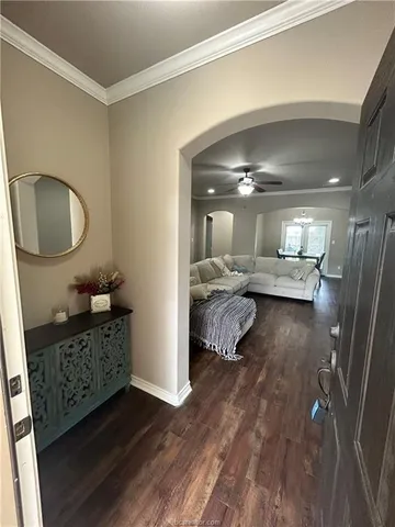 $2,200 | 1485 Buena Vista Drive, College Station, TX 77845