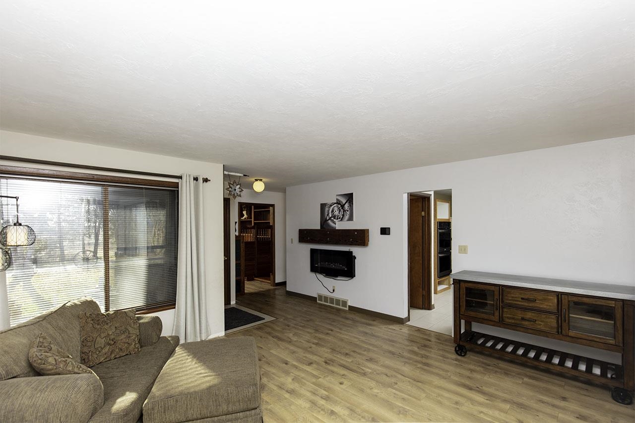 2714 North Rambo Road Spokane, WA 99224 - Photo 4 of 49