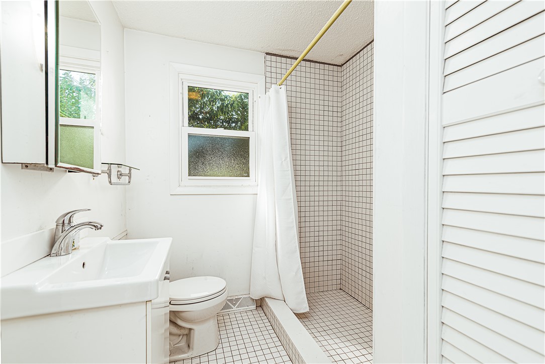 228 Cedar Road Charlestown, RI 02813 - Photo 15 of 28