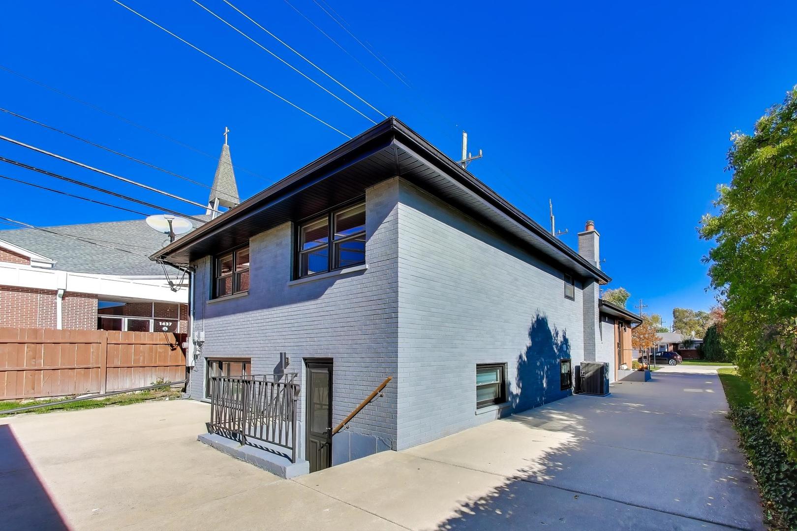 932 North Knight Avenue Park Ridge, IL 60068 - Photo 29 of 35