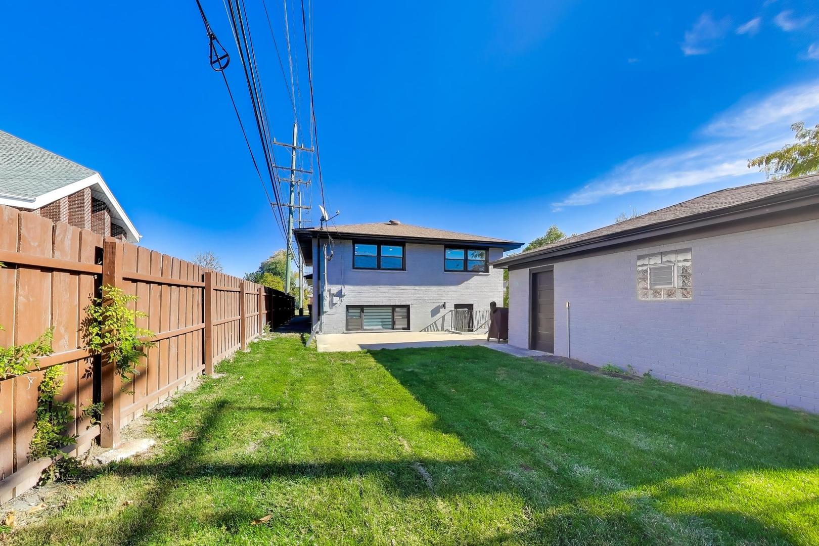 932 North Knight Avenue Park Ridge, IL 60068 - Photo 31 of 35