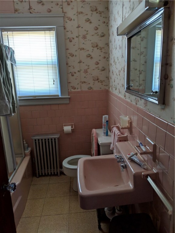254 Holmes Road Warwick, RI 02888 - Photo 4 of 8 Gallery Image 4