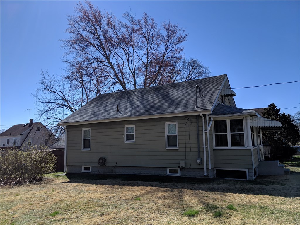 254 Holmes Road Warwick, RI 02888 - Photo 8 of 8 Gallery Image 8