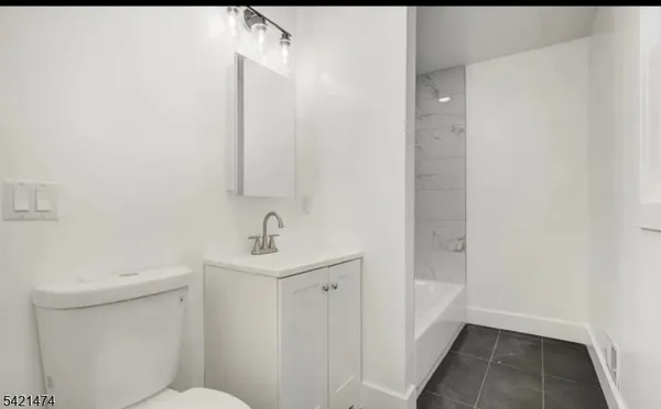 $2,650 | 183 Summer Street, Passaic, NJ 07055