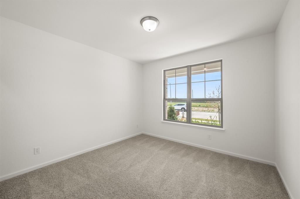 125 Toftrees Drive Cleburne, TX 76031 - Photo 22 of 27 125 Toftrees- Bedroom-1